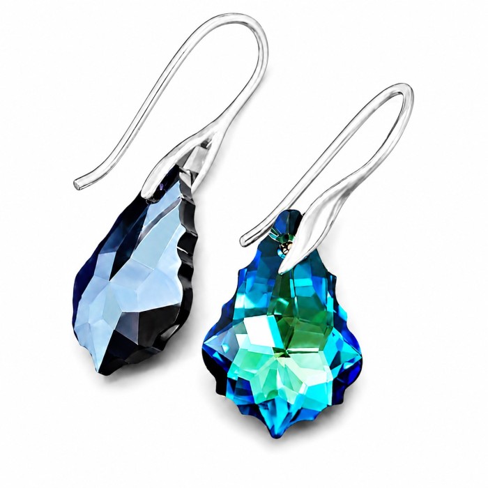 Sudraba auskari „Baroks IV (Bermuda Blue)“ ar Swarovski® kristāliem