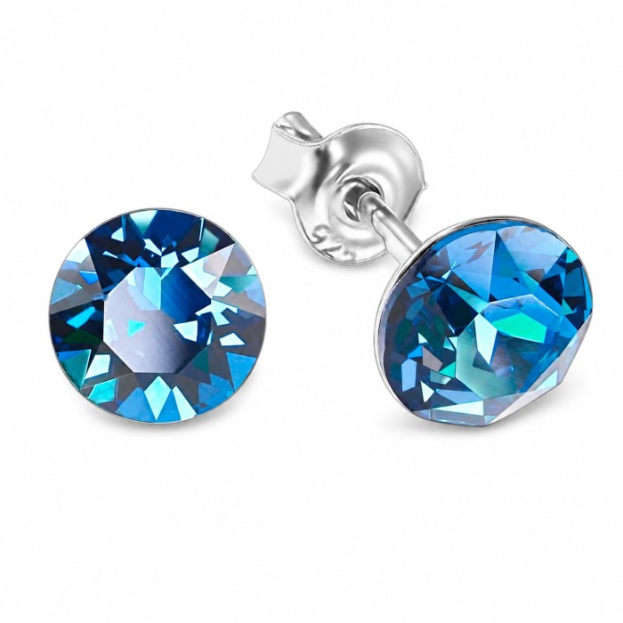 Sudraba komplekts sievietēm „Klasika (Bermuda Blue)“ ar Swarovski® kristāliem