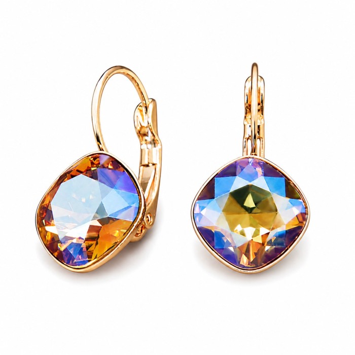 Auskari „Apžilbinošs Mirdzums IV (Light Colorado Topaz Shimmer)“ ar Swarovski® kristāliem