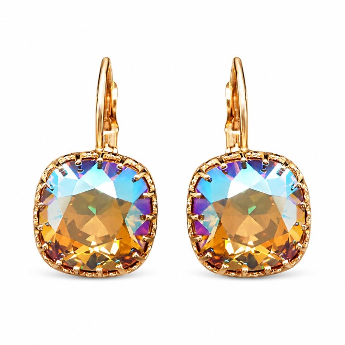Auskari „Vintage V (Light Colorado Topaz Shimmer)“ ar Swarovski® kristāliem