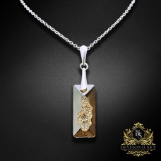 Sudraba kulons "Augošais Kristāls II (Golden Shadow)" ar Swarovski™ kristāliem