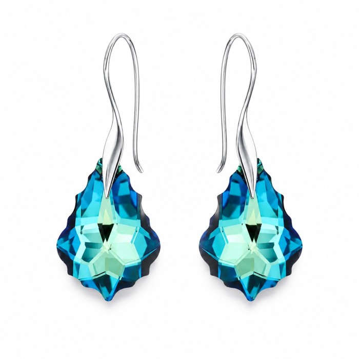 Sudraba komplekts „Baroka IV (Bermuda Blue)“ ar Swarovski® kristāliem