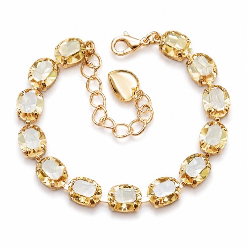 Aproce „Venus II (Golden Shadow)“