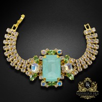 Aproce "Aurora (Soft Mint Ignite / Moonlight / Reinvented Peridot / Aurora Boreale)" ar Swarovski™ kristāliem