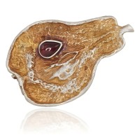 Sidabrinė sagė su granatais „Golden Pear“