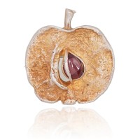 925 Sterling Silver Garnet Brooch “Apple”