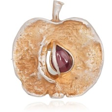 Sidabrinė sagė su granatais „Apple“