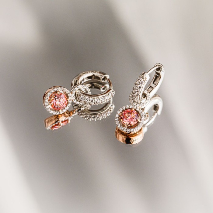 Sidabriniai auskarai „Hearts and Arrows V (Fancy Pink)“ su Swarovski® kristalais