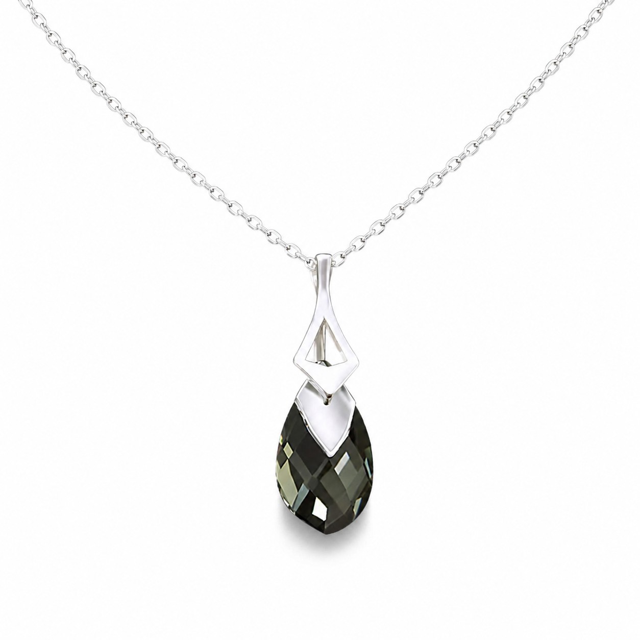 Sidabrinis pakabukas „Baroque II (Black Diamond Light Chrome)“ su Swarovski® kristalais