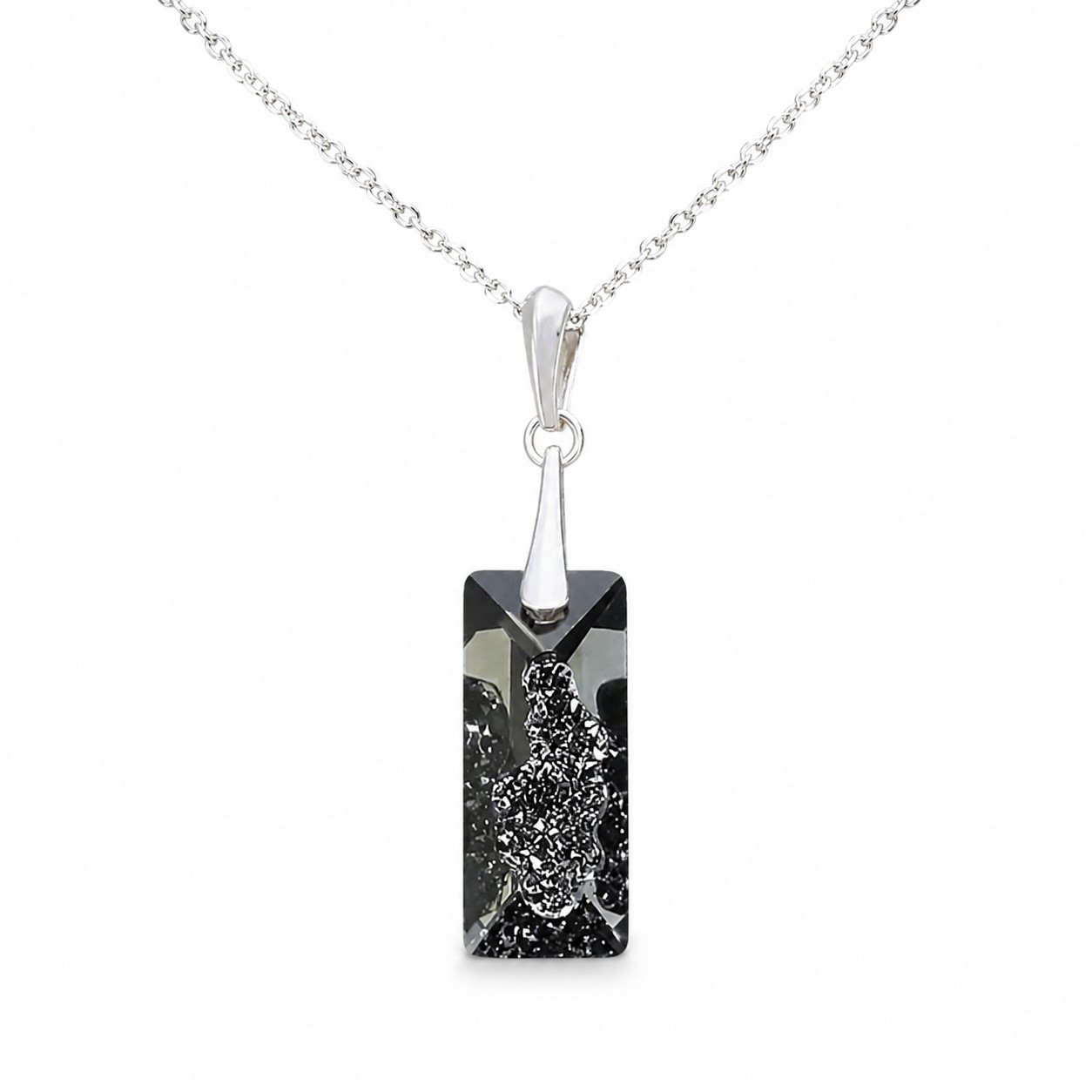 Sidabrinis pakabukas „Growing Crystal II (Silver Night)“ su Swarovski® kristalais